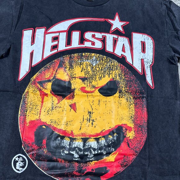 Hellstar SMILE Logo Black T-Shirt Men’s Size Large - Picture 3 of 3